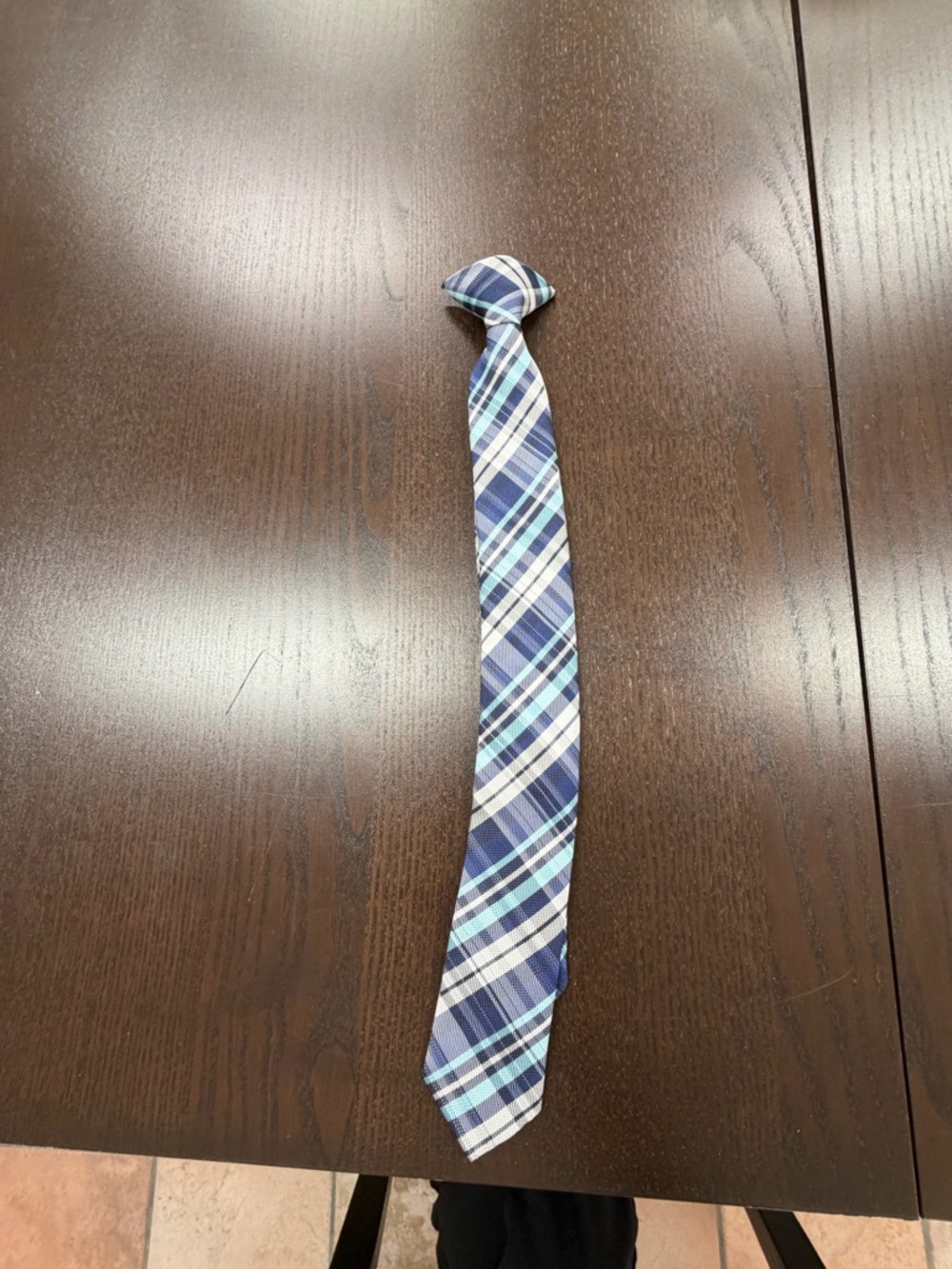 One clip able kids suit tie